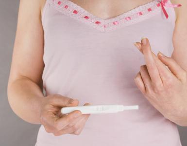 Сколько длится беременность у женщин Как проходят роды